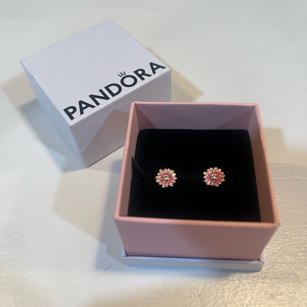 Pandora Pink Daisy Flower Stud Earrings